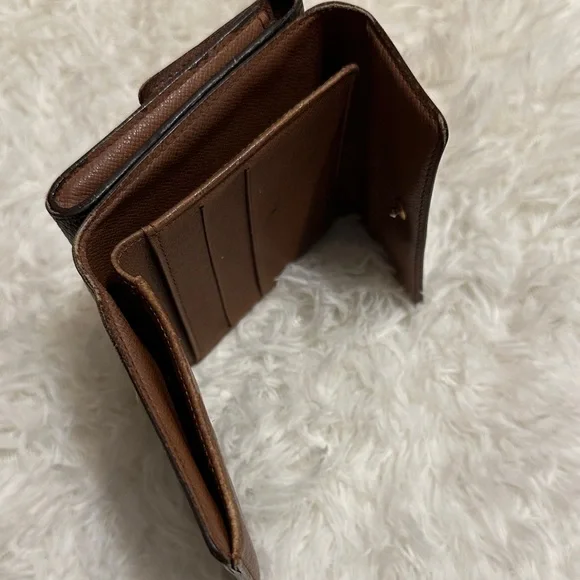 Louis Vuitton Monogram Brown Wallet - Picture 5 of 16